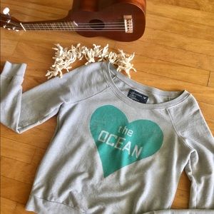 Love Ocean Graphic Sweatshirt SM